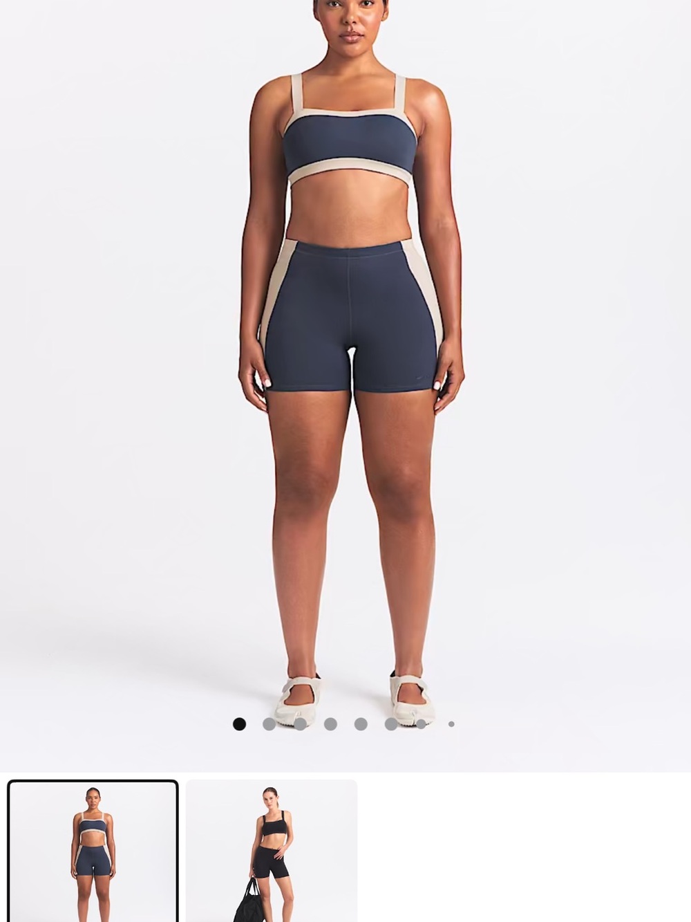 NikeSKIMS Matte Shine Mix
Woman's 5" Shorts
